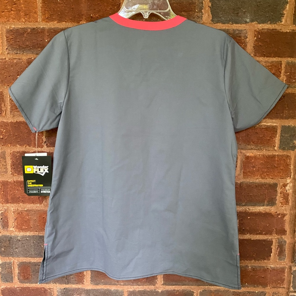 Wonderflex Grey Scrub Top - Picture 2 of 5